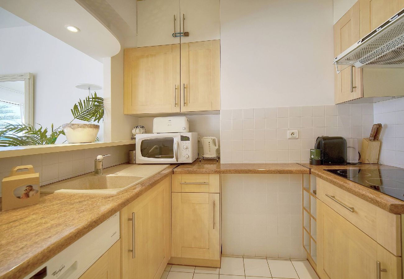 Studio à Cannes - FRGK Marly Croisette face mer