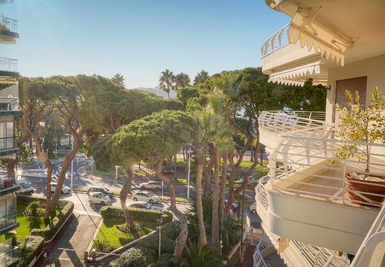 Studio à Cannes - FRGK Marly Croisette face mer