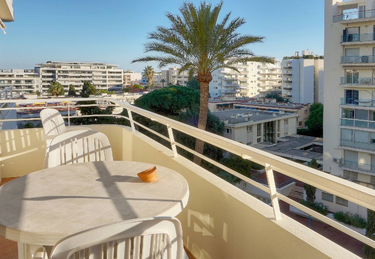 Studio à Cannes - FRGK Marly Croisette face mer