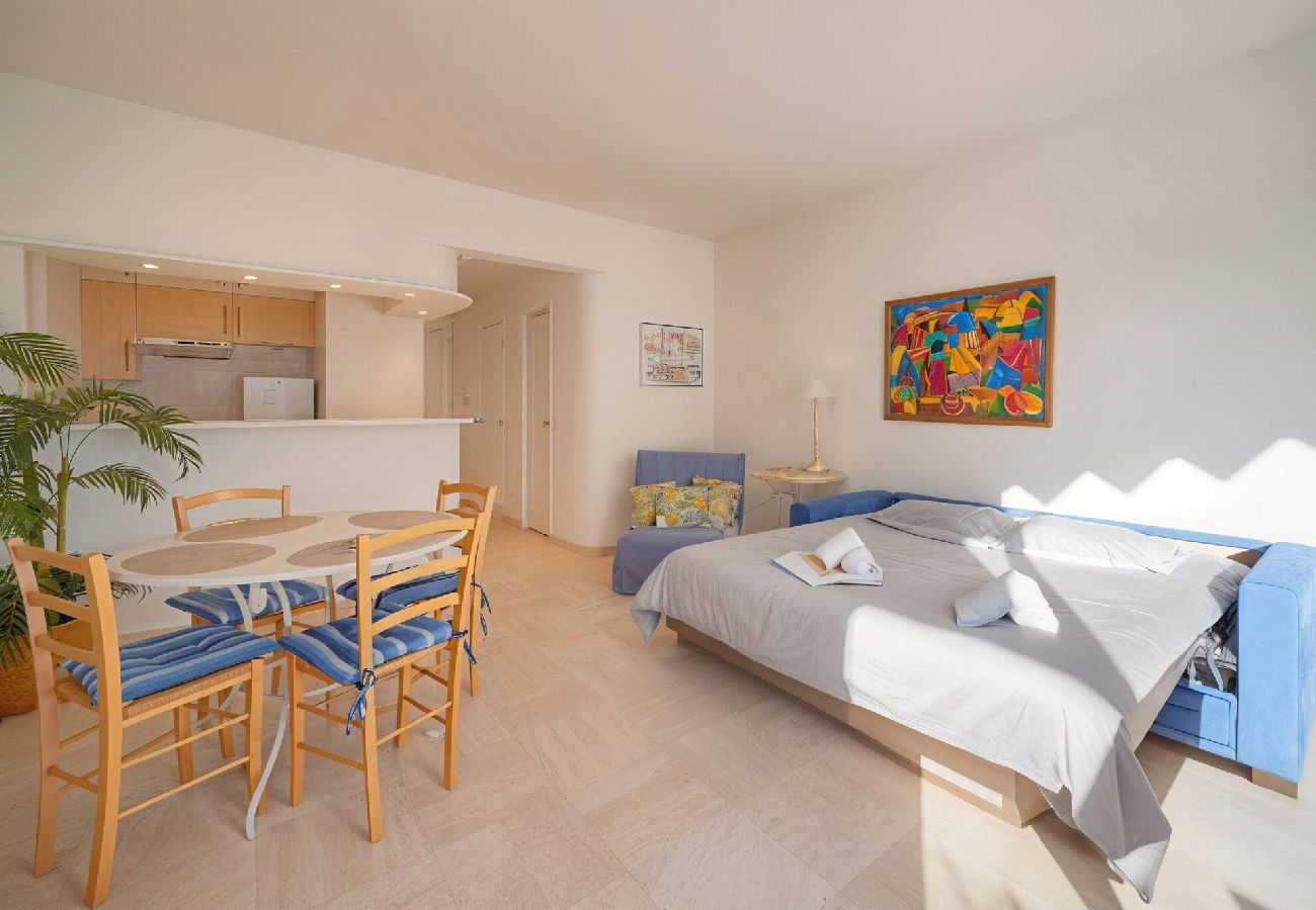 Studio à Cannes - FRGK Marly Croisette face mer