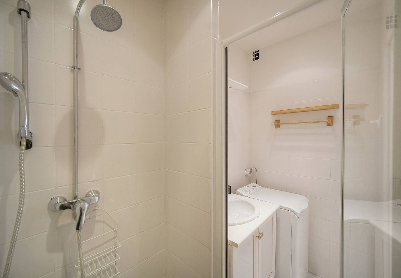 Studio à Cannes - FRGK Marly Croisette face mer