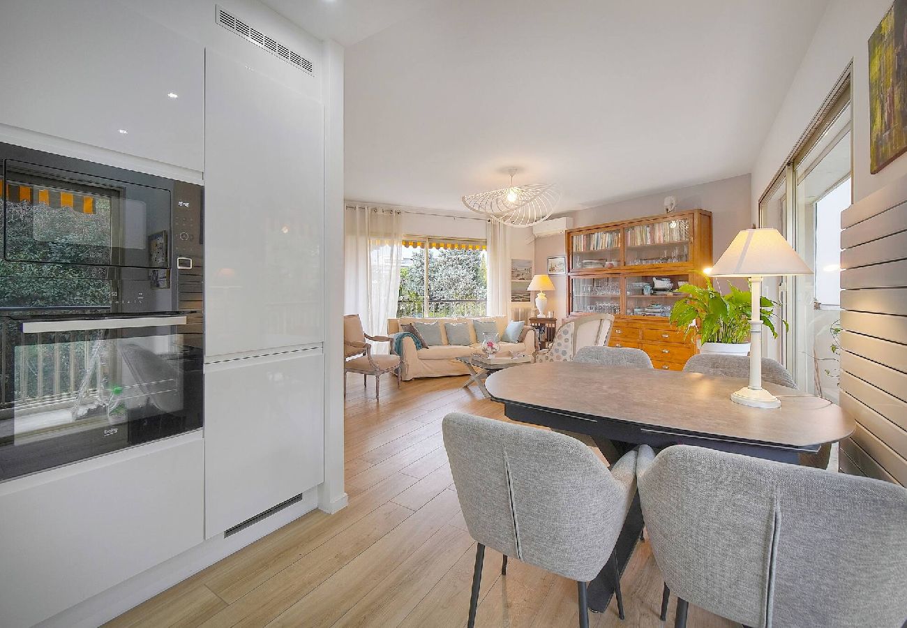 Appartement à Cannes - FRGK Prince de Galles terrasse sur jardin