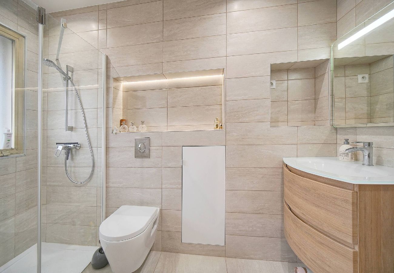 Appartement à Cannes - FRGK Prince de Galles terrasse sur jardin