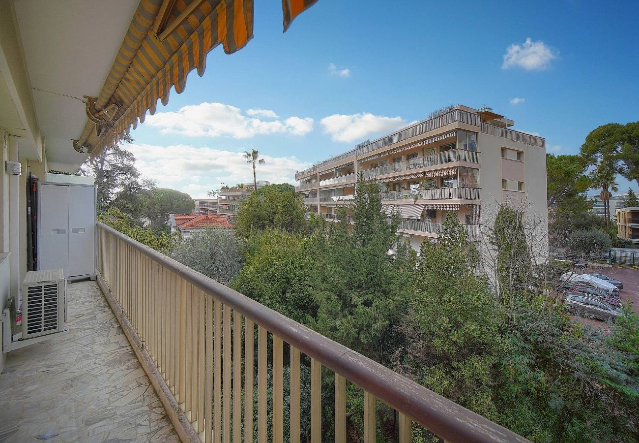 Appartement à Cannes - FRGK Prince de Galles terrasse sur jardin
