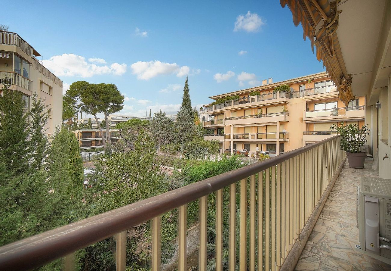 Appartement à Cannes - FRGK Prince de Galles terrasse sur jardin