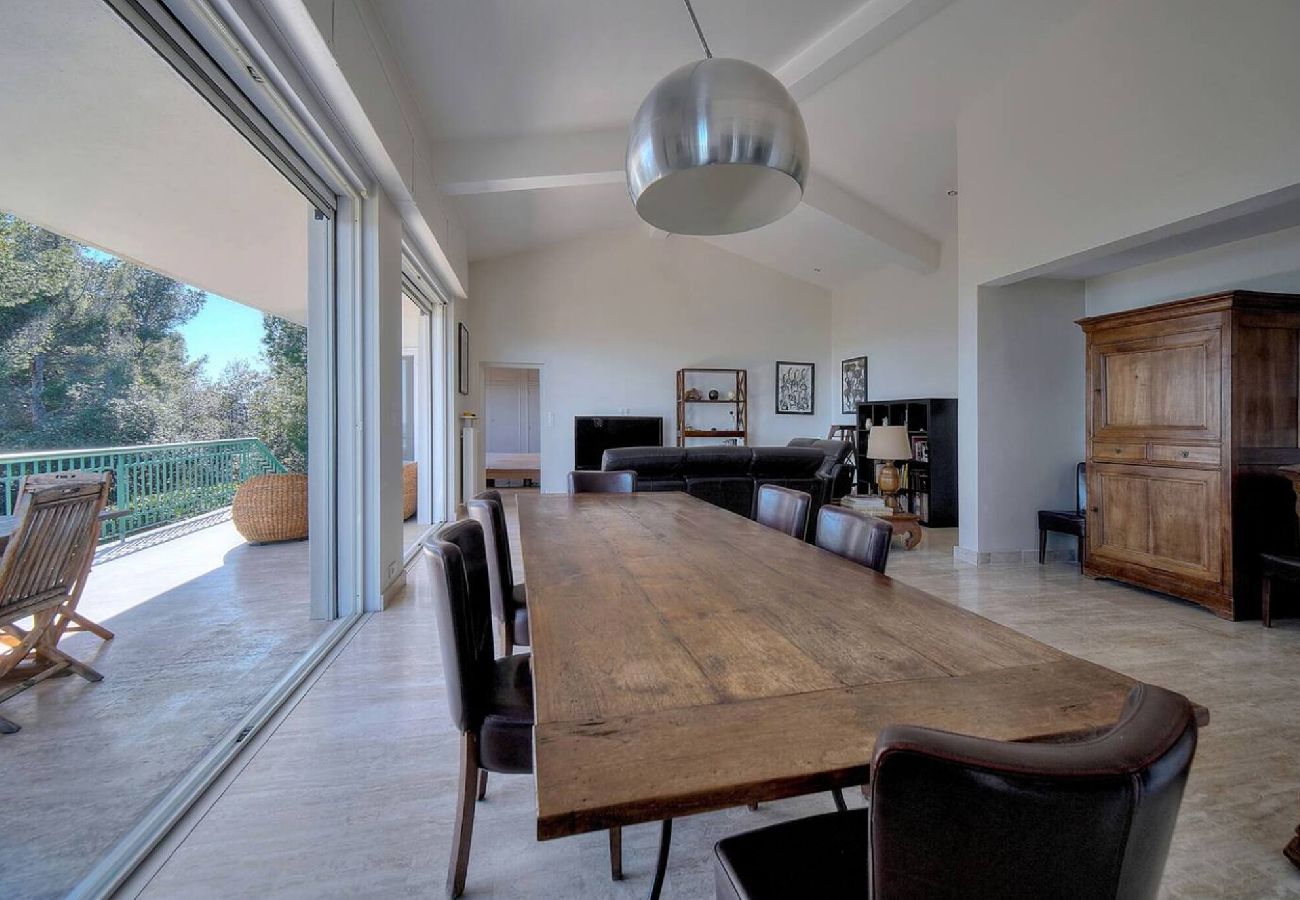 Maison à Vallauris - FRGK Villa Le Petit Bois Panoramic View, Lush Ga