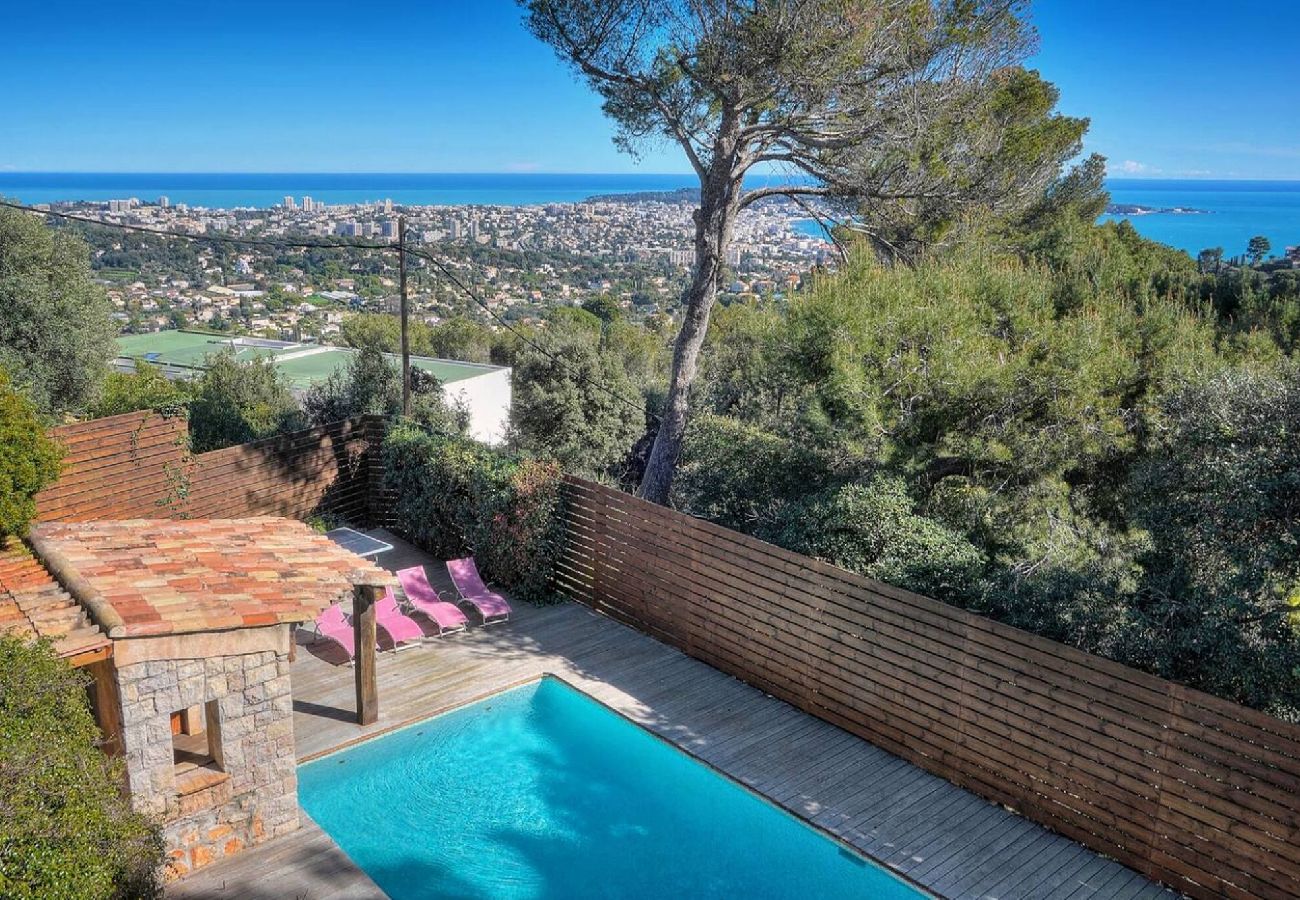 Maison à Vallauris - FRGK Villa Le Petit Bois Panoramic View, Lush Ga