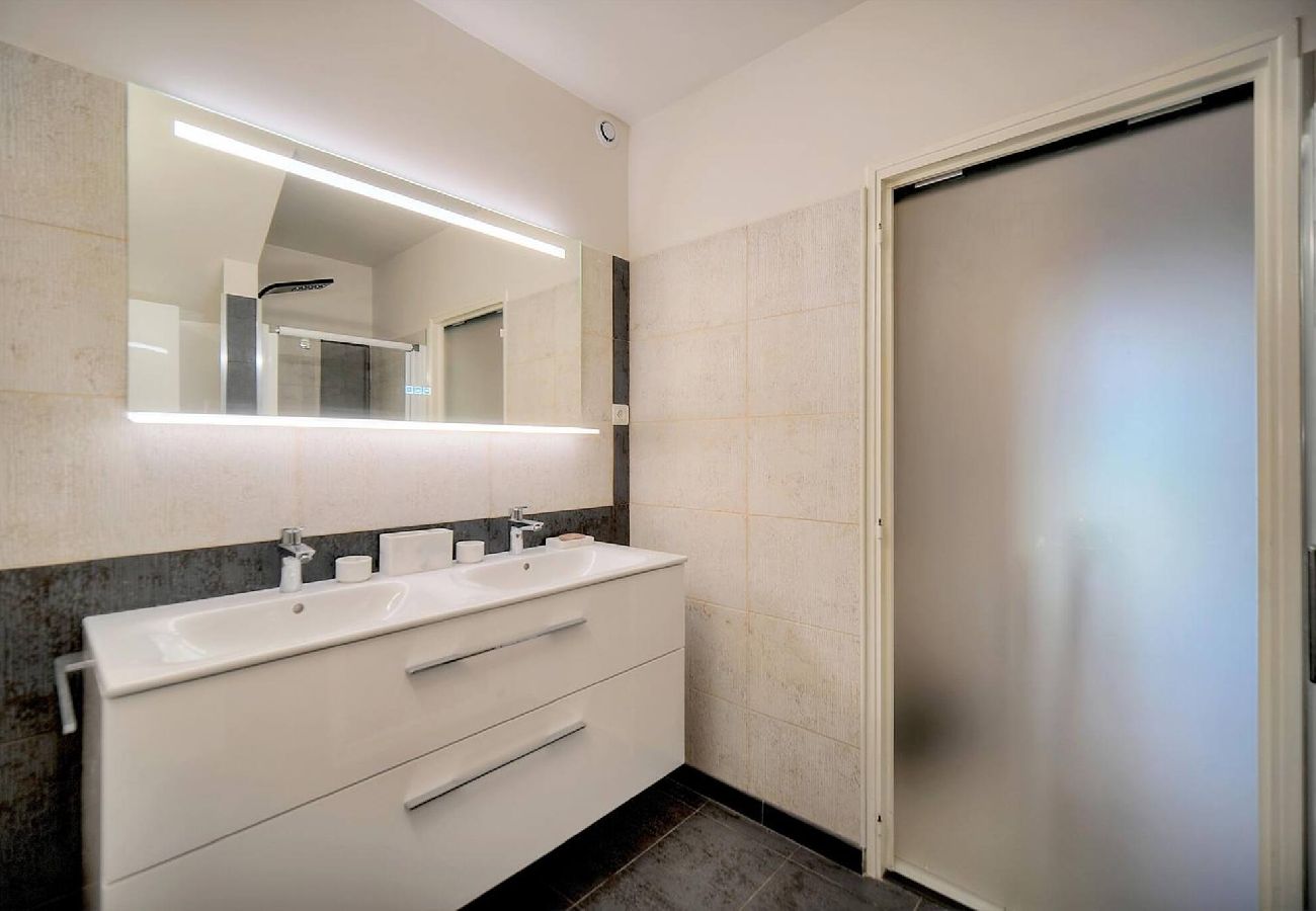 Villa à Vallauris - FRGK Dream Villa with Sea View Overlooking Cap d