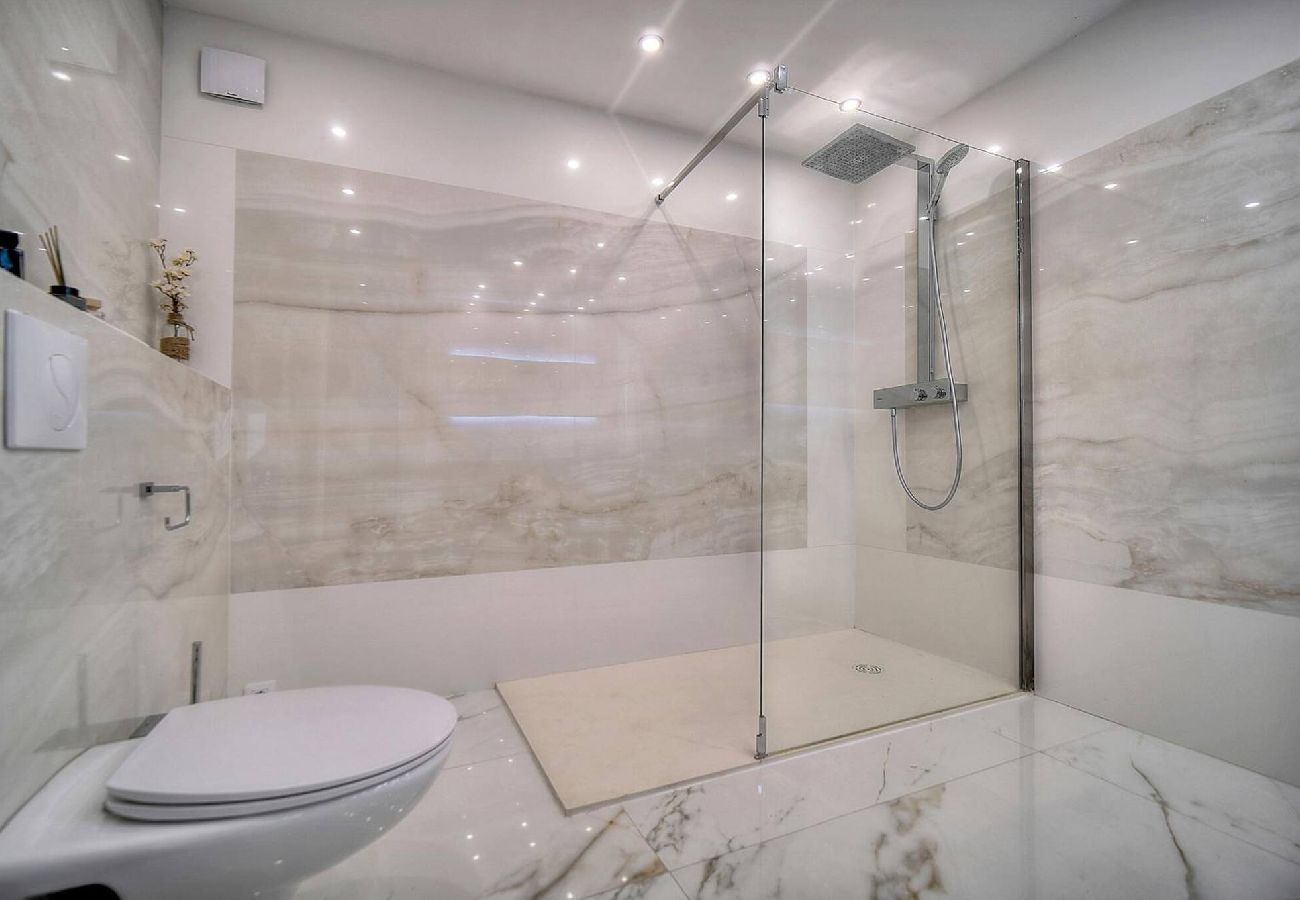 Villa à Vallauris - FRGK Dream Villa with Sea View Overlooking Cap d