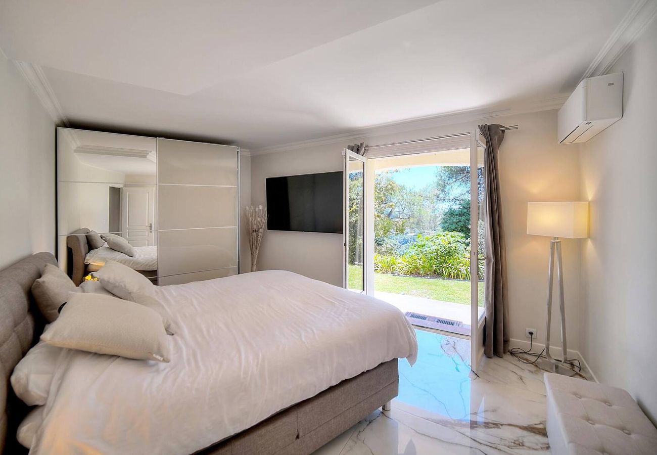 Villa à Vallauris - FRGK Dream Villa with Sea View Overlooking Cap d