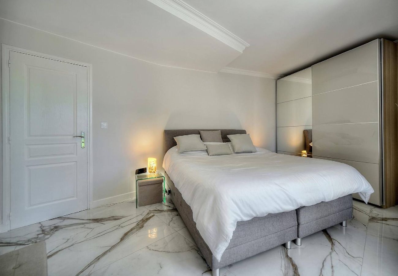 Villa à Vallauris - FRGK Dream Villa with Sea View Overlooking Cap d