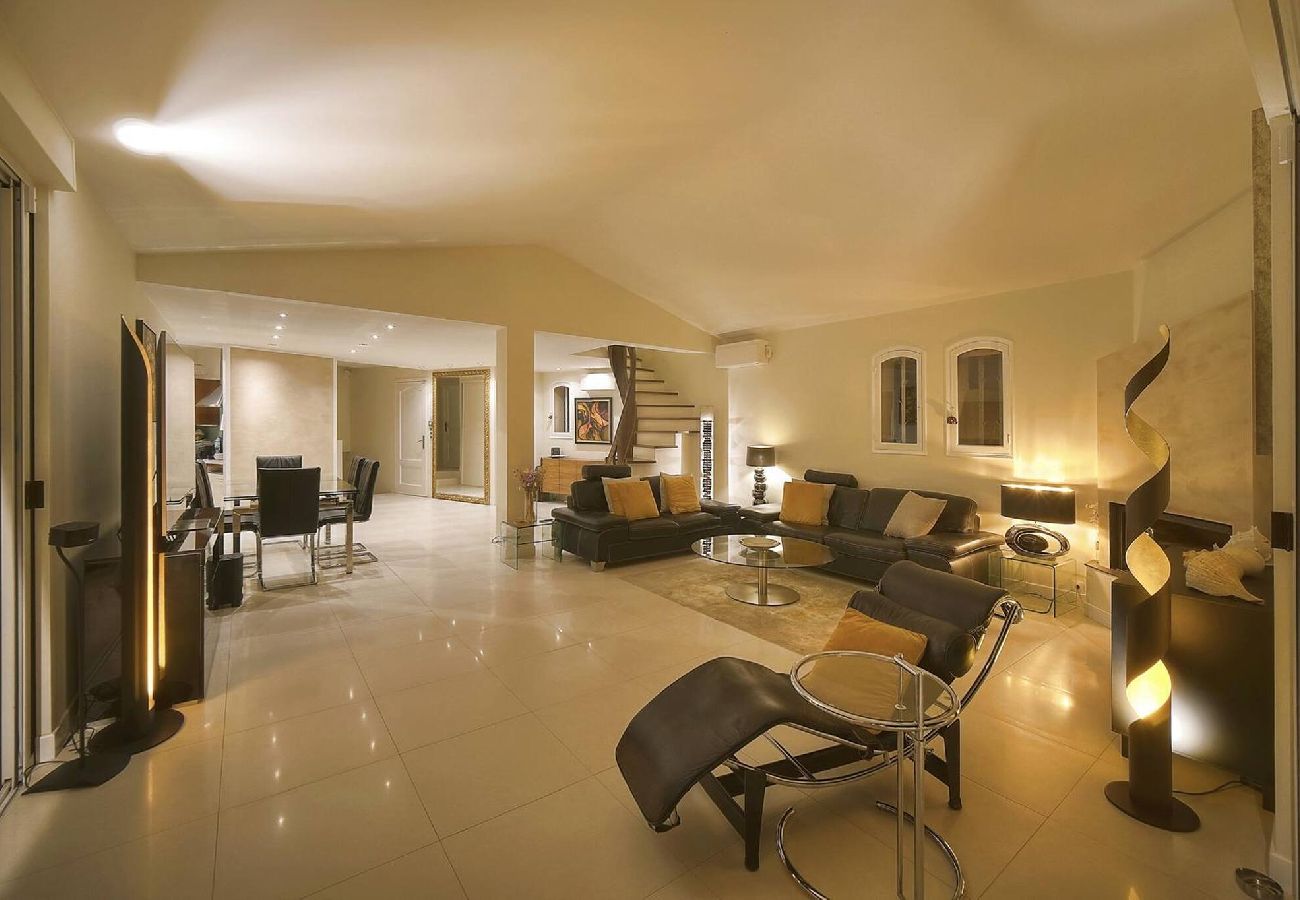 Villa à Vallauris - FRGK Dream Villa with Sea View Overlooking Cap d