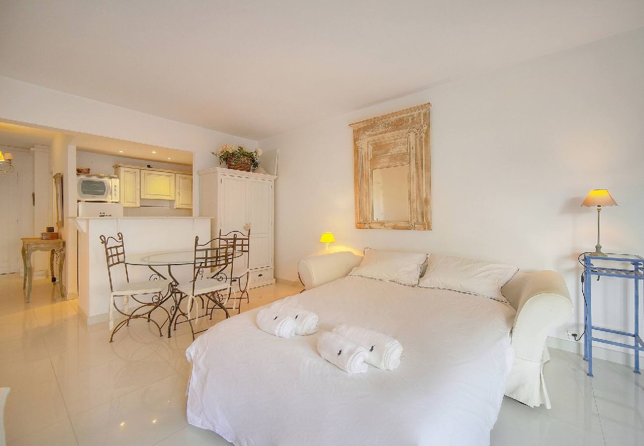 Studio à Cannes - FRGK Marly Studio Luxe Croisette