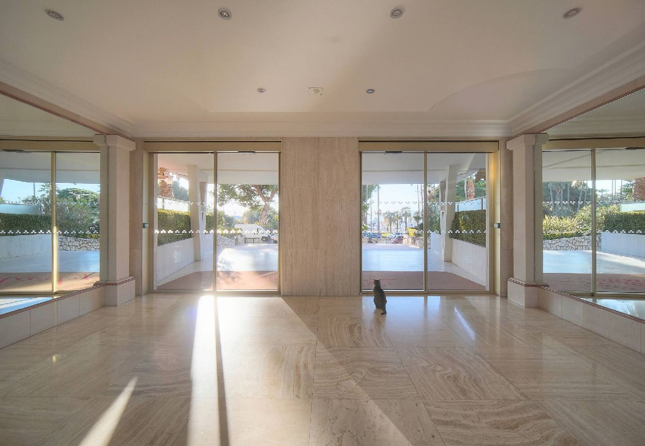 Studio à Cannes - FRGK Marly Studio Luxe Croisette