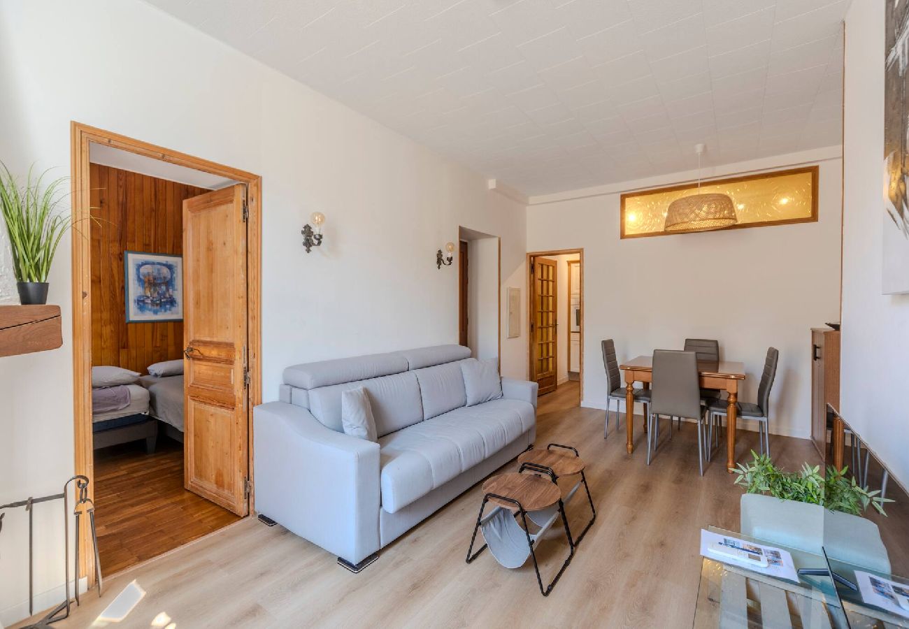 Appartement à Cannes - FRGK Suquet Olivier Historic 2BR Charm UltraF