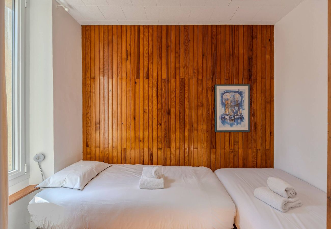 Appartement à Cannes - FRGK Suquet Olivier Historic 2BR Charm UltraF