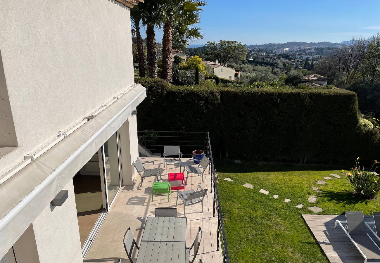 Villa à Mougins - FRGK *Villa Orangeraie*