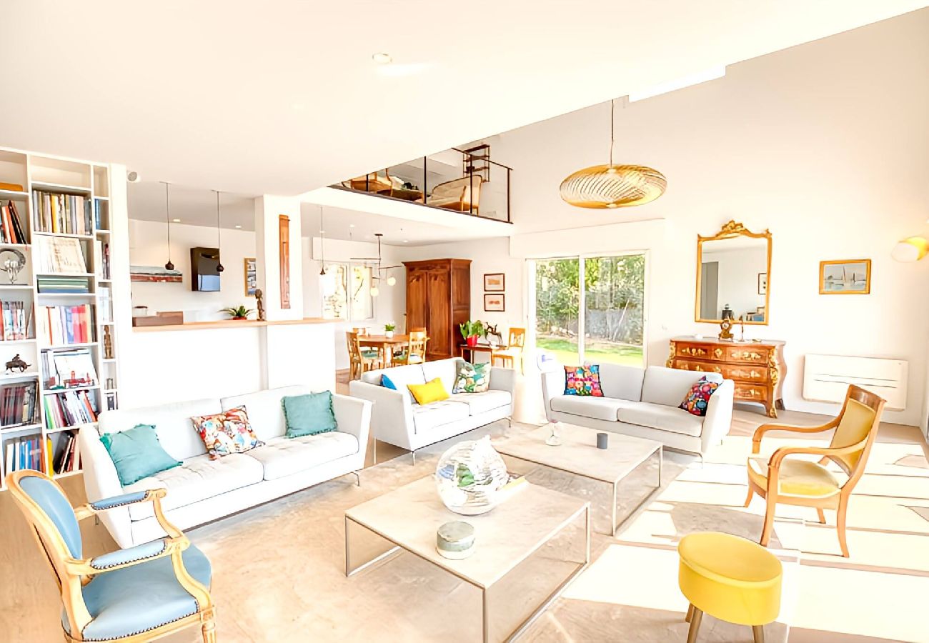 Villa à Mougins - FRGK *Villa Orangeraie*