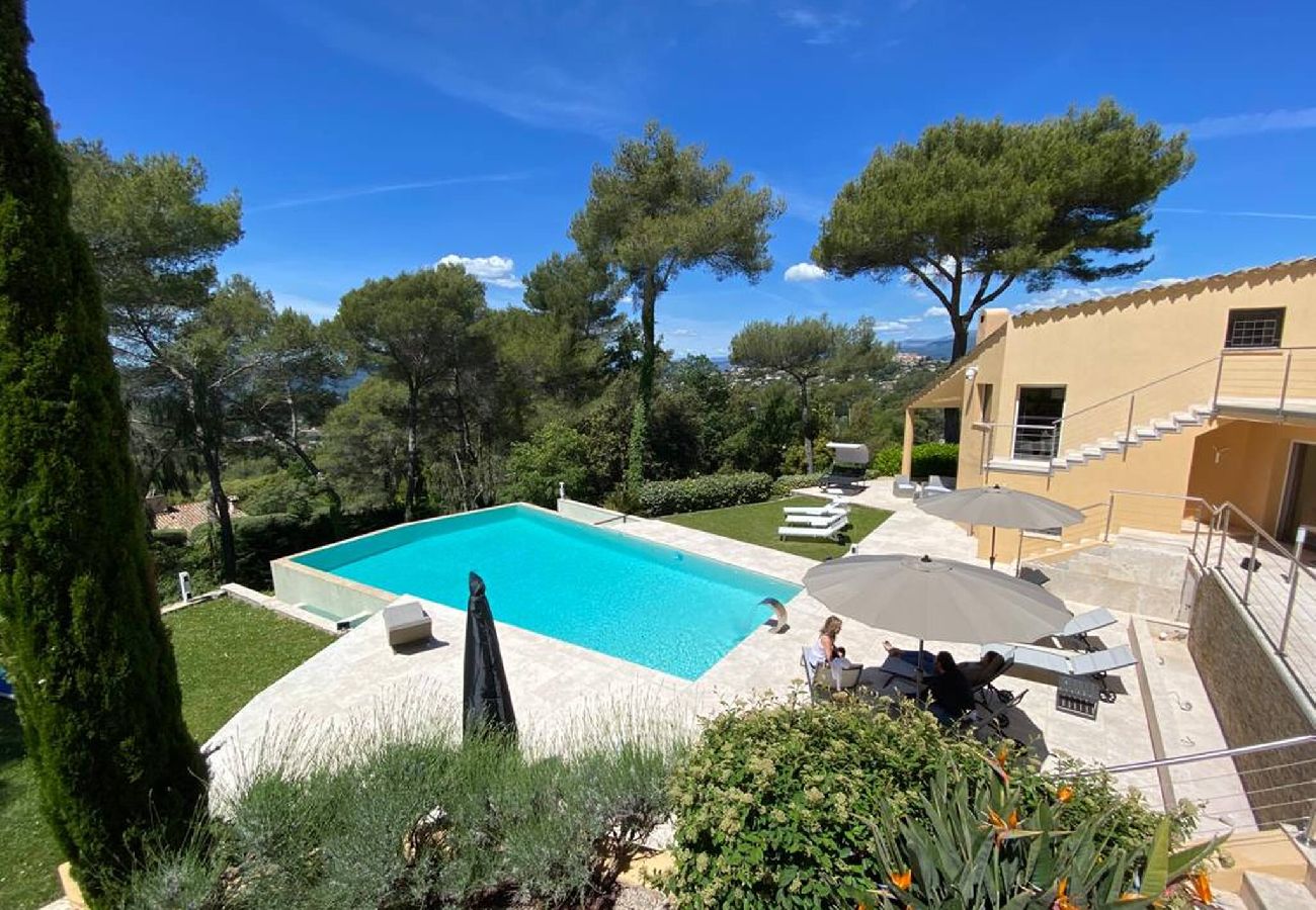 Villa à Mougins - FRGK DATCHA à Mougins