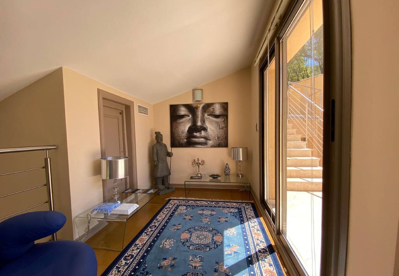 Villa à Mougins - FRGK DATCHA à Mougins