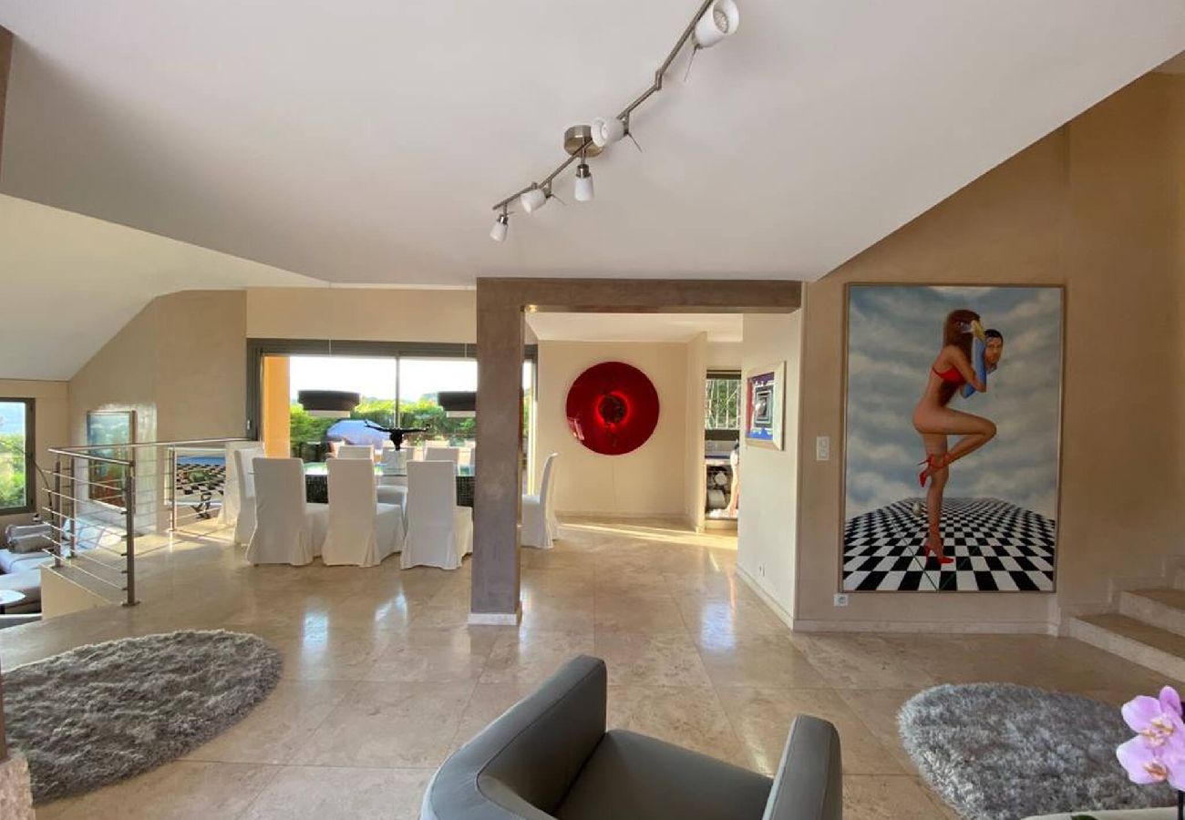 Villa à Mougins - FRGK DATCHA à Mougins