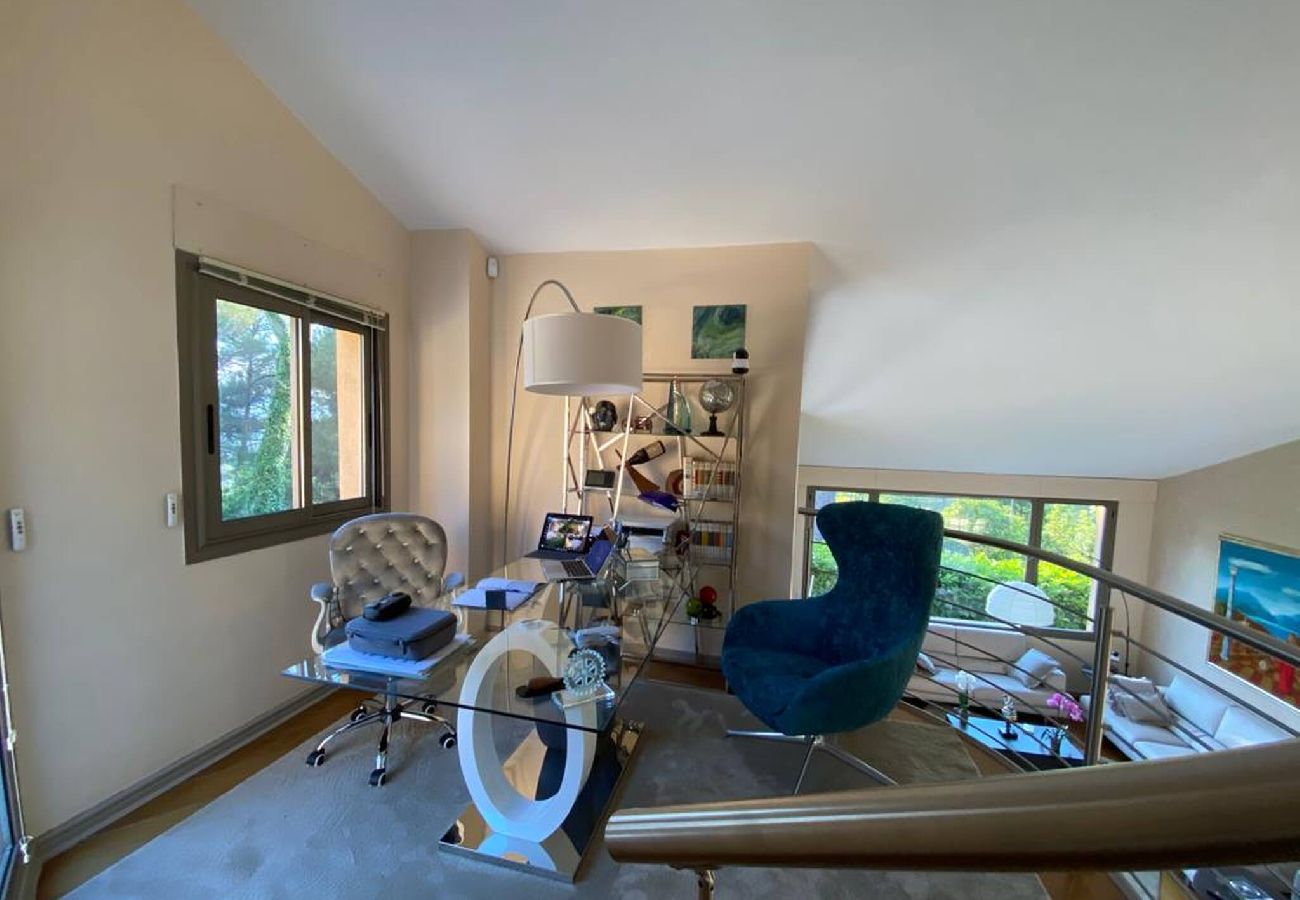 Villa à Mougins - FRGK DATCHA à Mougins