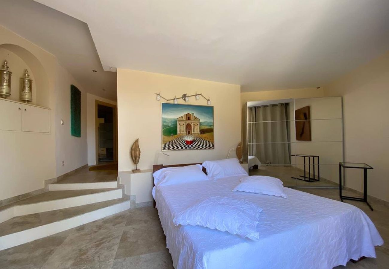 Villa à Mougins - FRGK DATCHA à Mougins