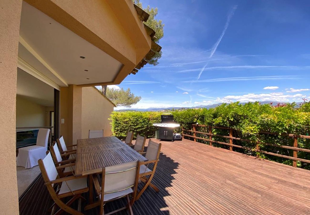Villa à Mougins - FRGK DATCHA à Mougins