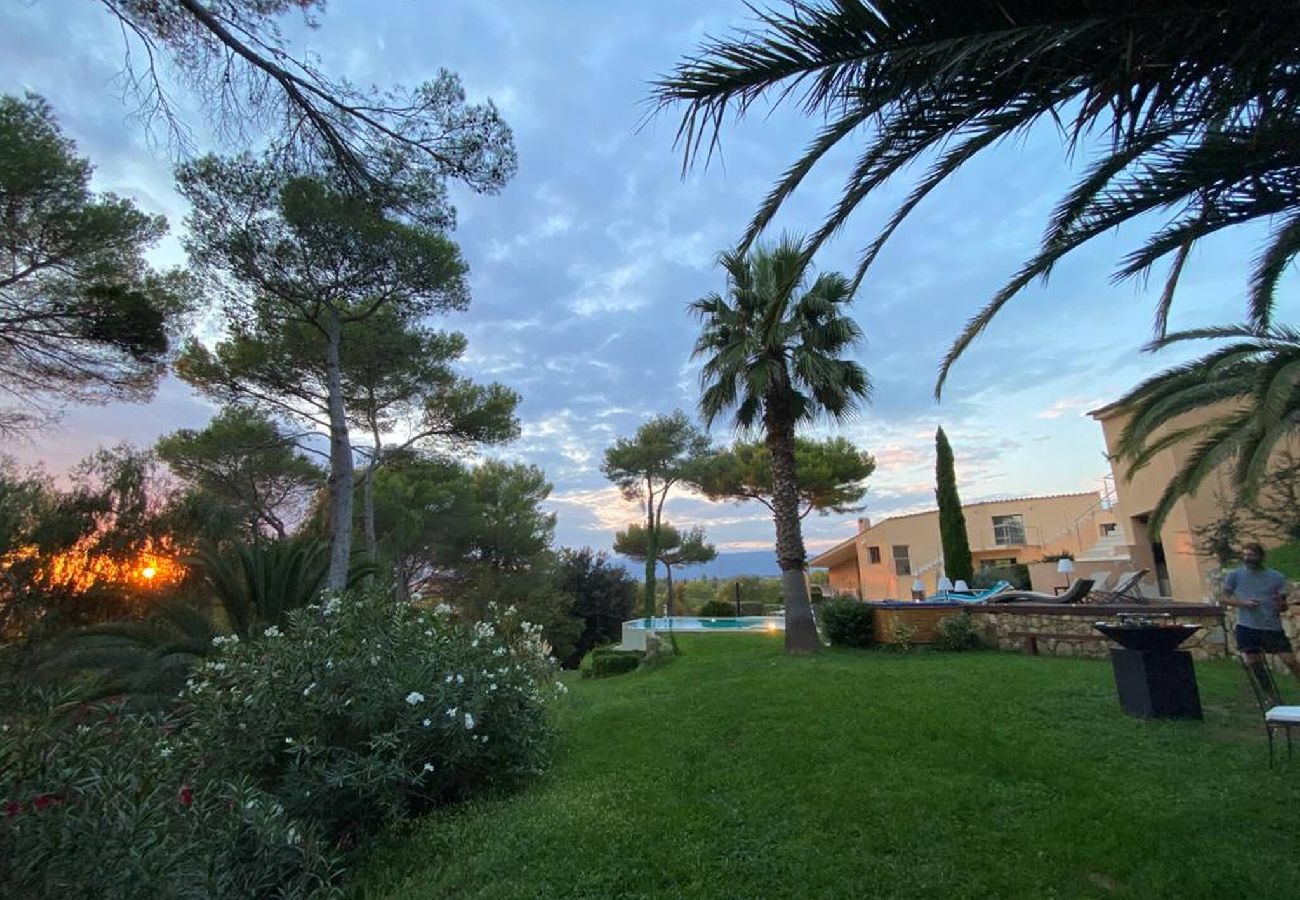 Villa à Mougins - FRGK DATCHA à Mougins