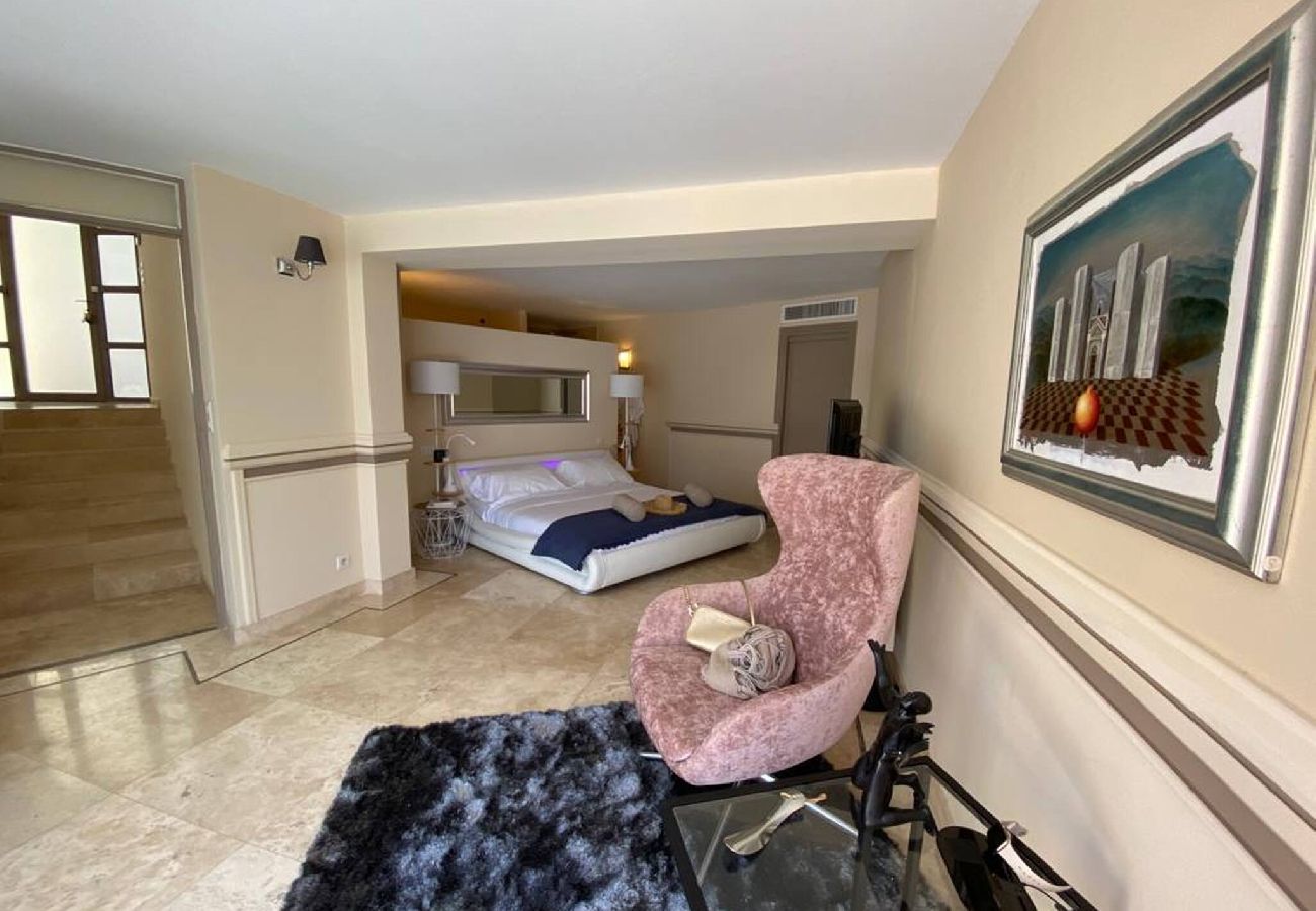 Villa à Mougins - FRGK DATCHA à Mougins