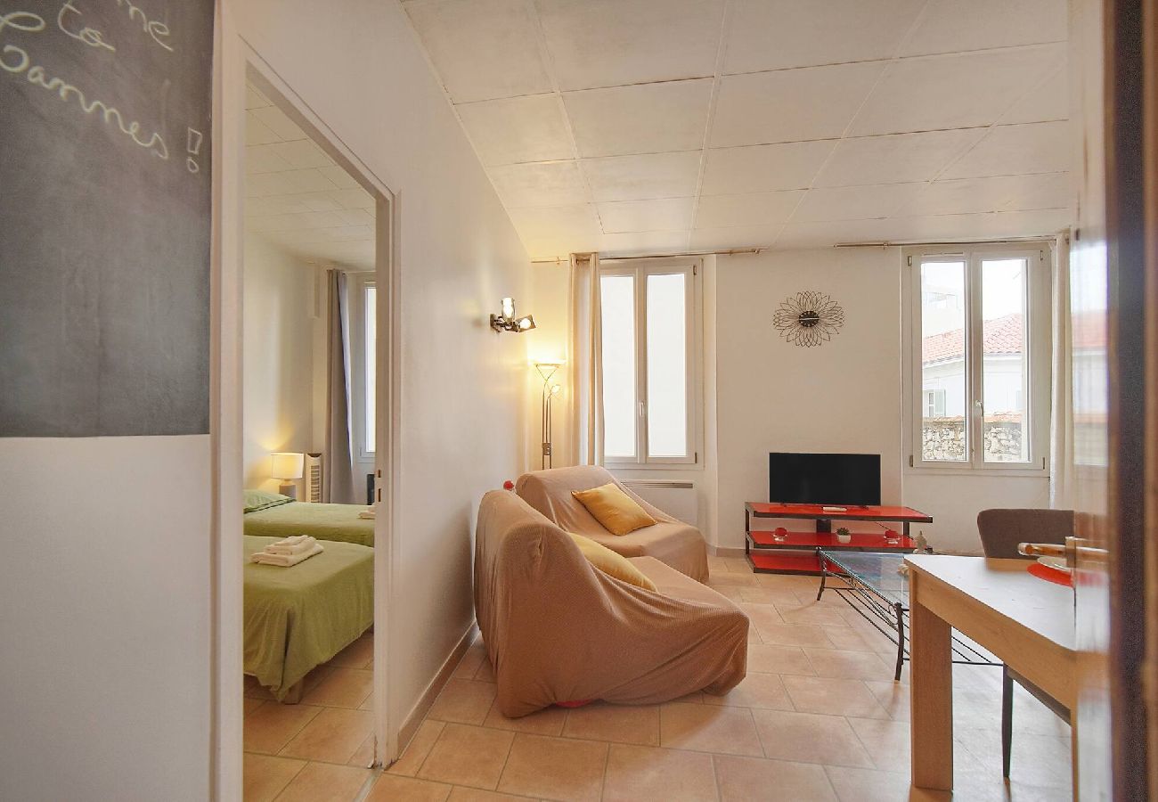 Appartement à Cannes - FRGK Clemenceau 1BR Beach Apartment AC & Ultra-F