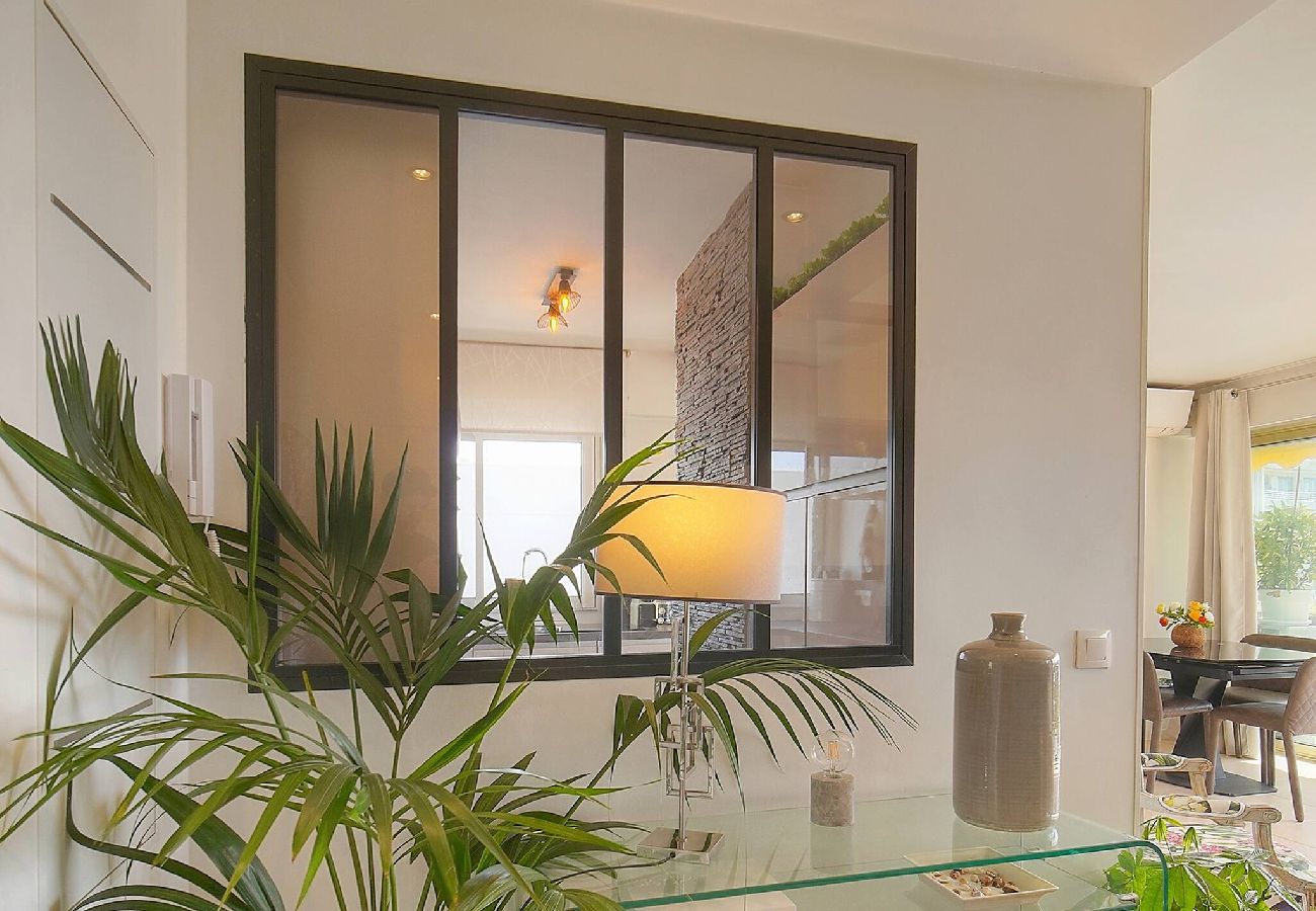 Appartement à Cannes - FRGK Etoile du sud TERRASSE Vue Mer PALM BEA