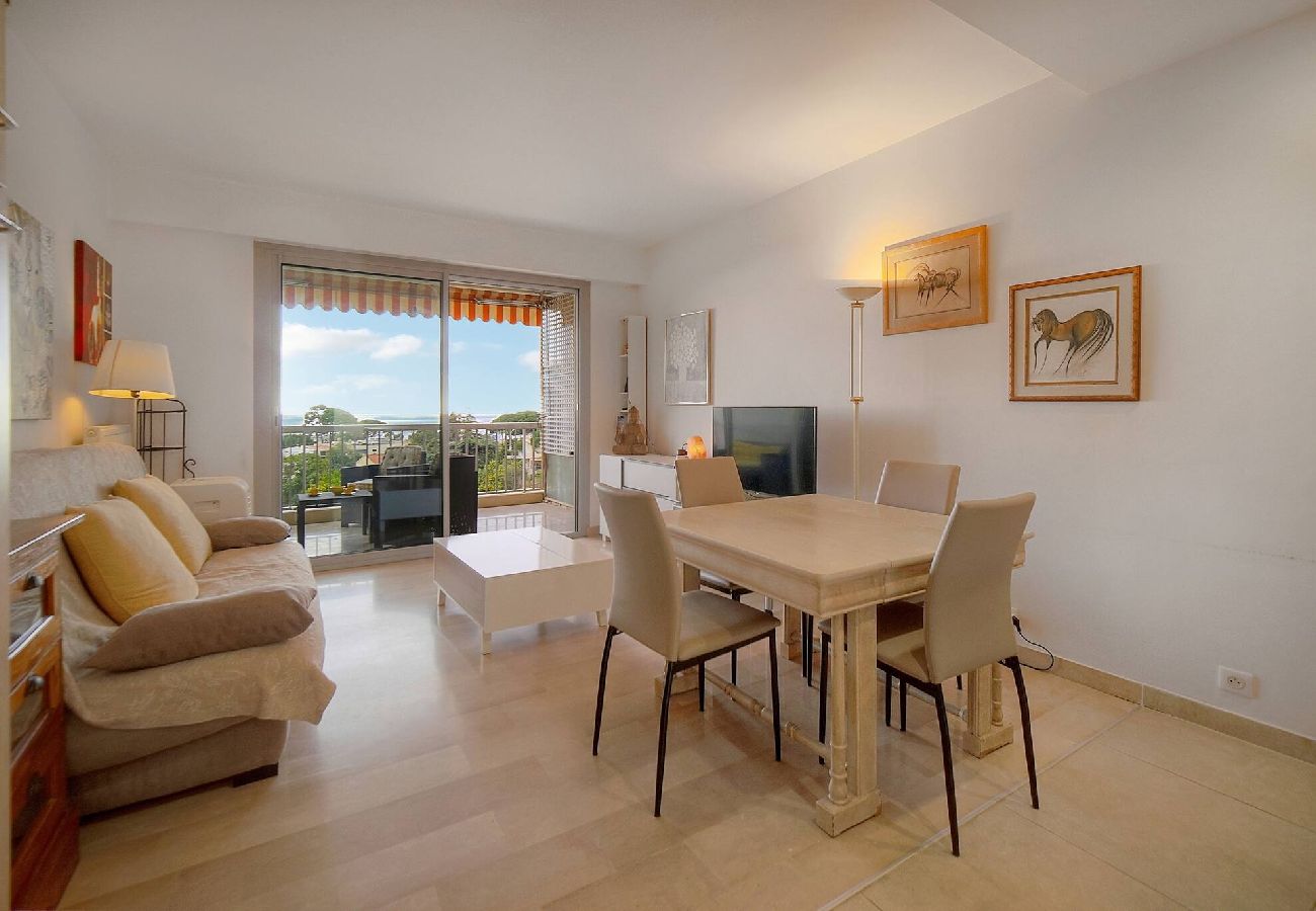 Appartement à Cannes - FRGK - Les Horizons Vue Mer Splendide