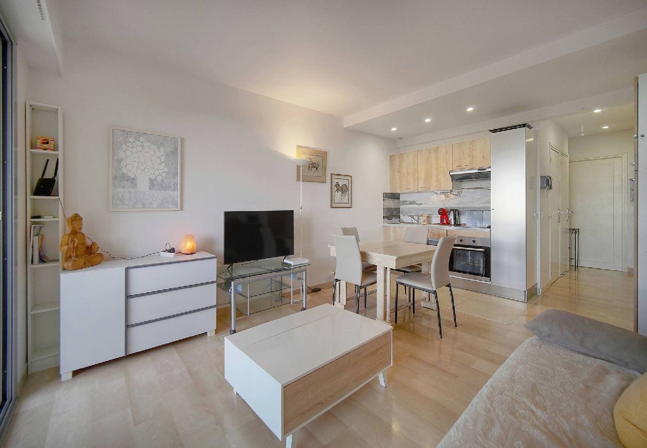 Appartement à Cannes - FRGK - Les Horizons Vue Mer Splendide