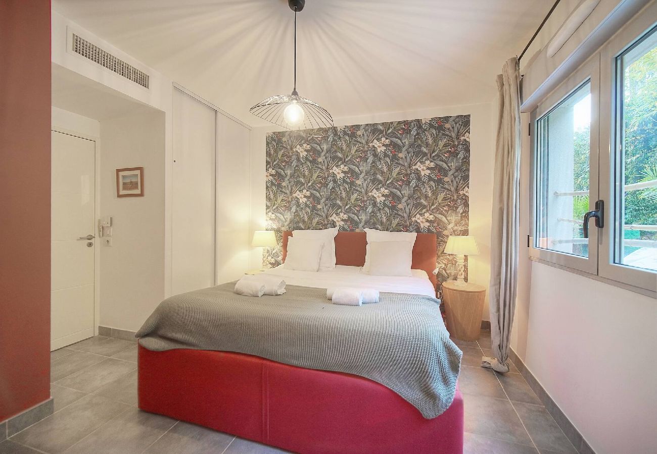 Appartement à Antibes - FRGK Diane Elegance and Comfort in Antibes