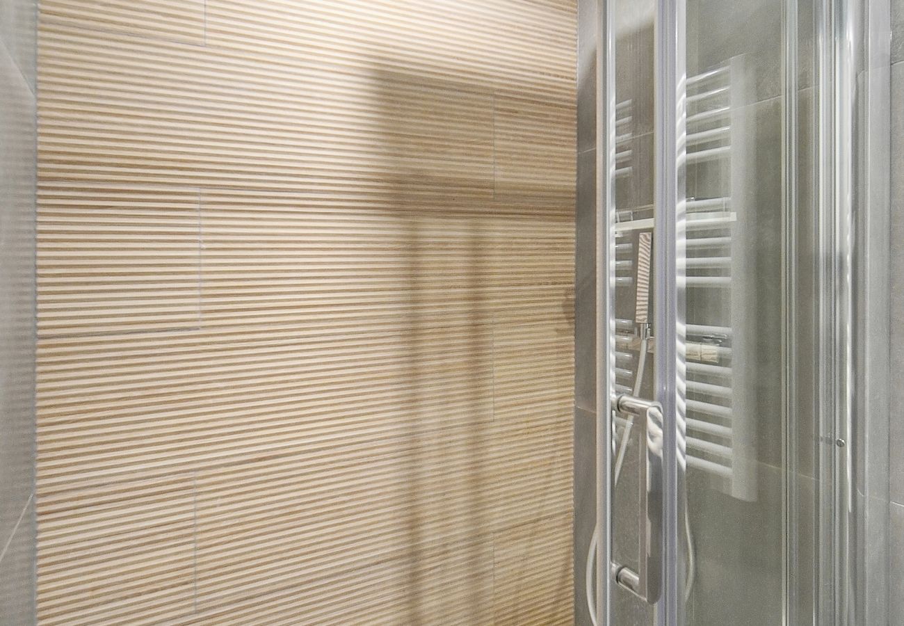 Appartement à Antibes - FRGK 24 AOUT 1 Mezzanine Bedroom Apartment Center