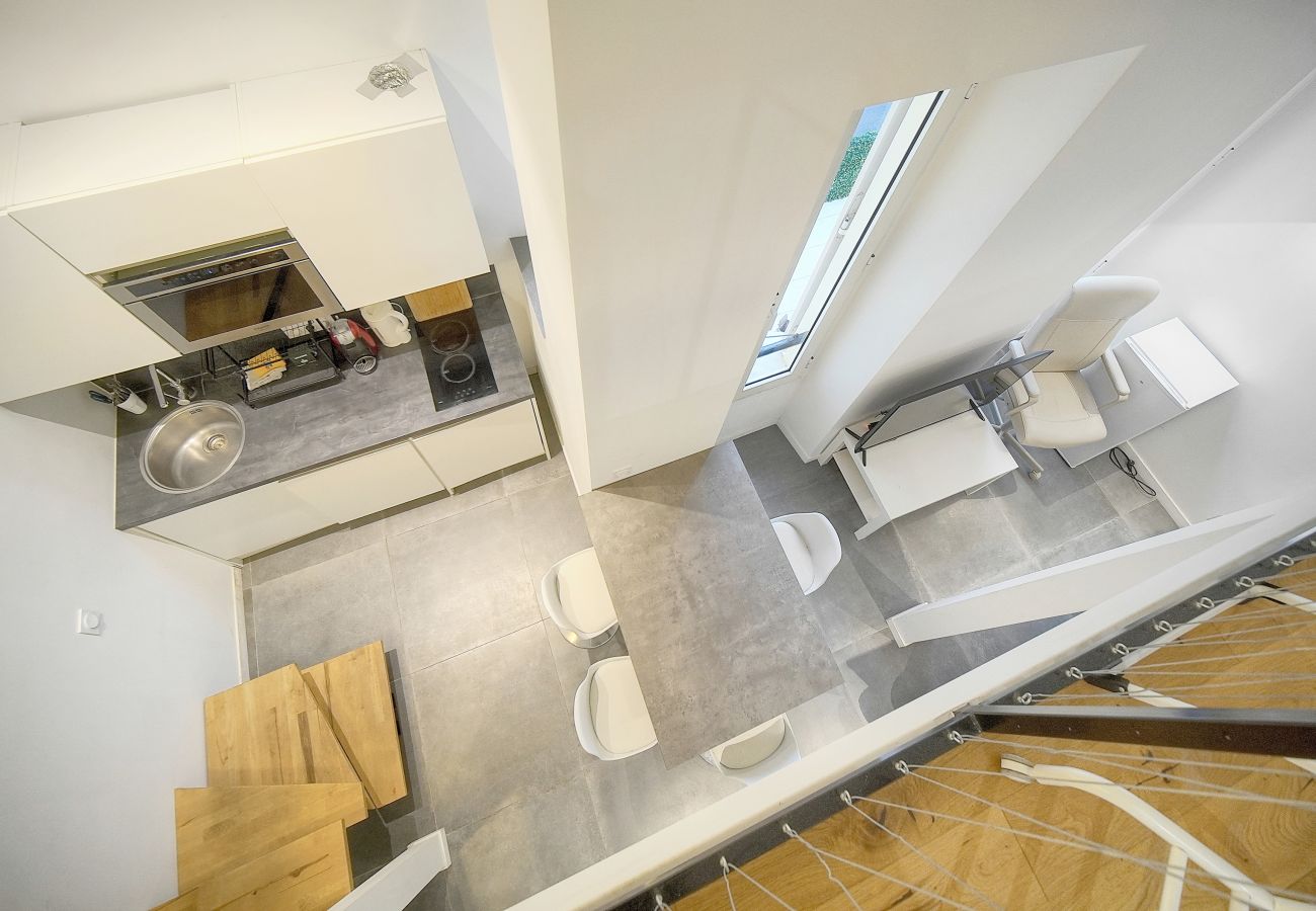 Appartement à Antibes - FRGK 24 AOUT 1 Mezzanine Bedroom Apartment Center