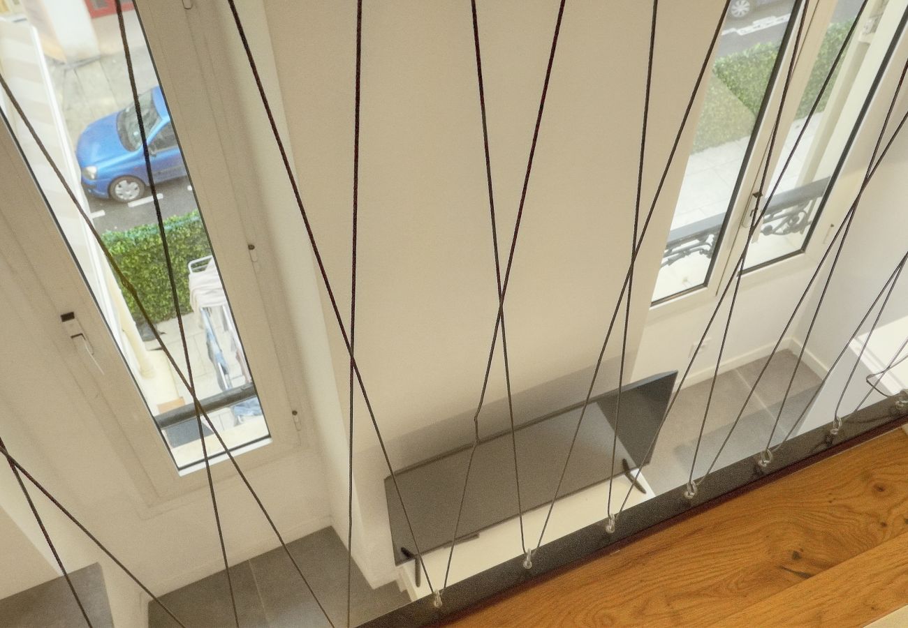 Appartement à Antibes - FRGK 24 AOUT 1 Mezzanine Bedroom Apartment Center