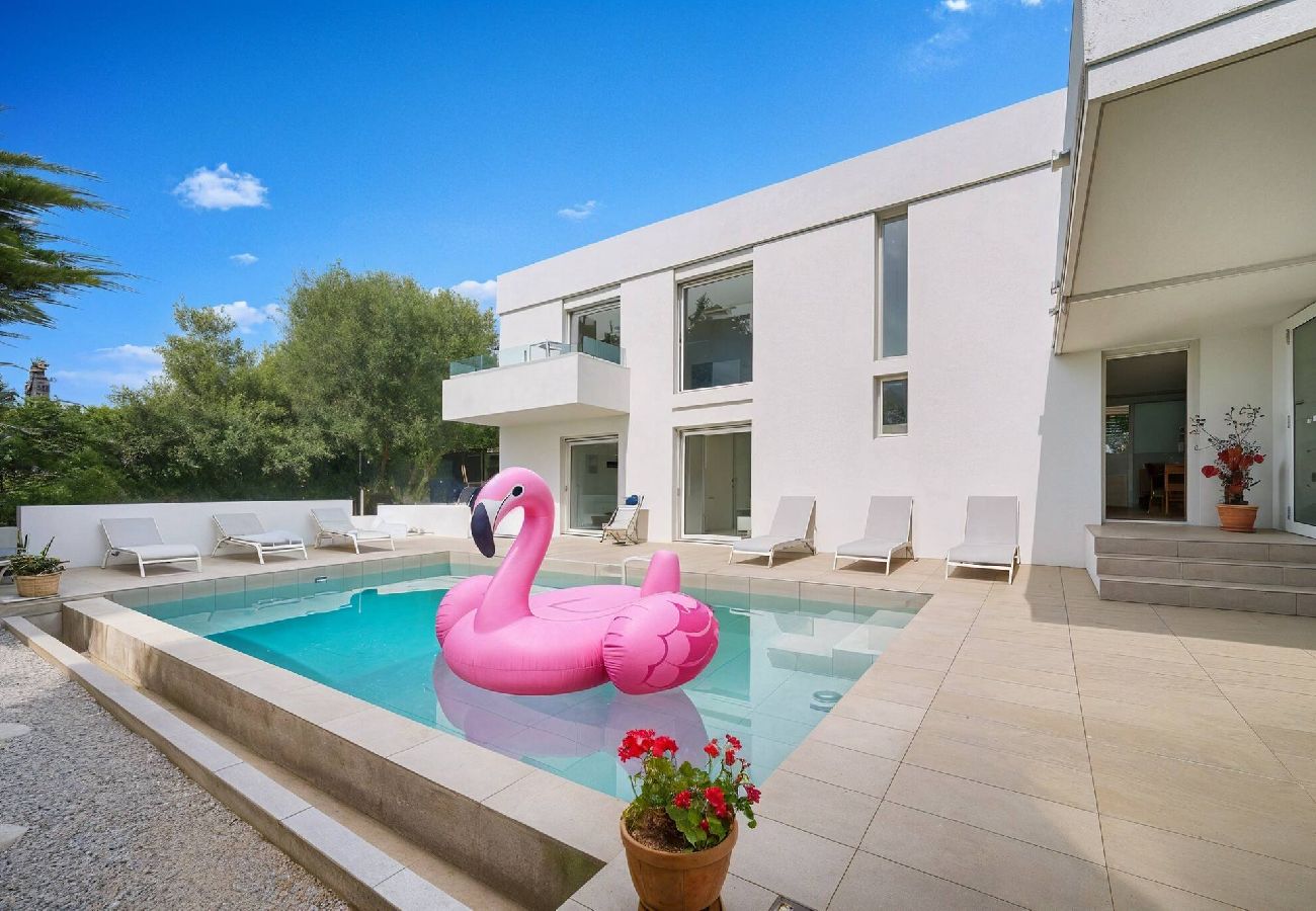 Maison à Le Cannet - FRGK Villa Hameau des Collines Pool, Tranquil