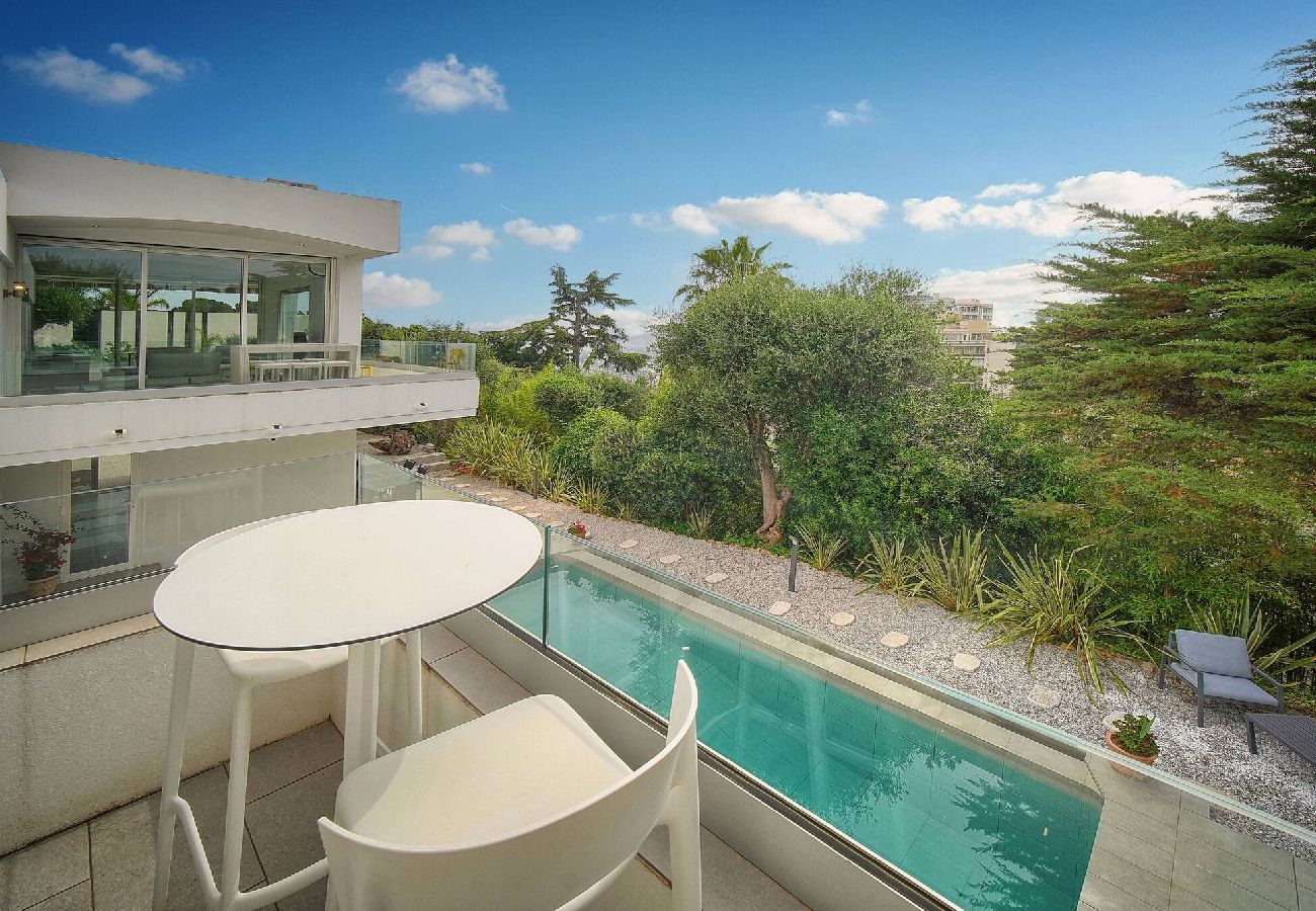 Maison à Le Cannet - FRGK Villa Hameau des Collines Pool, Tranquil