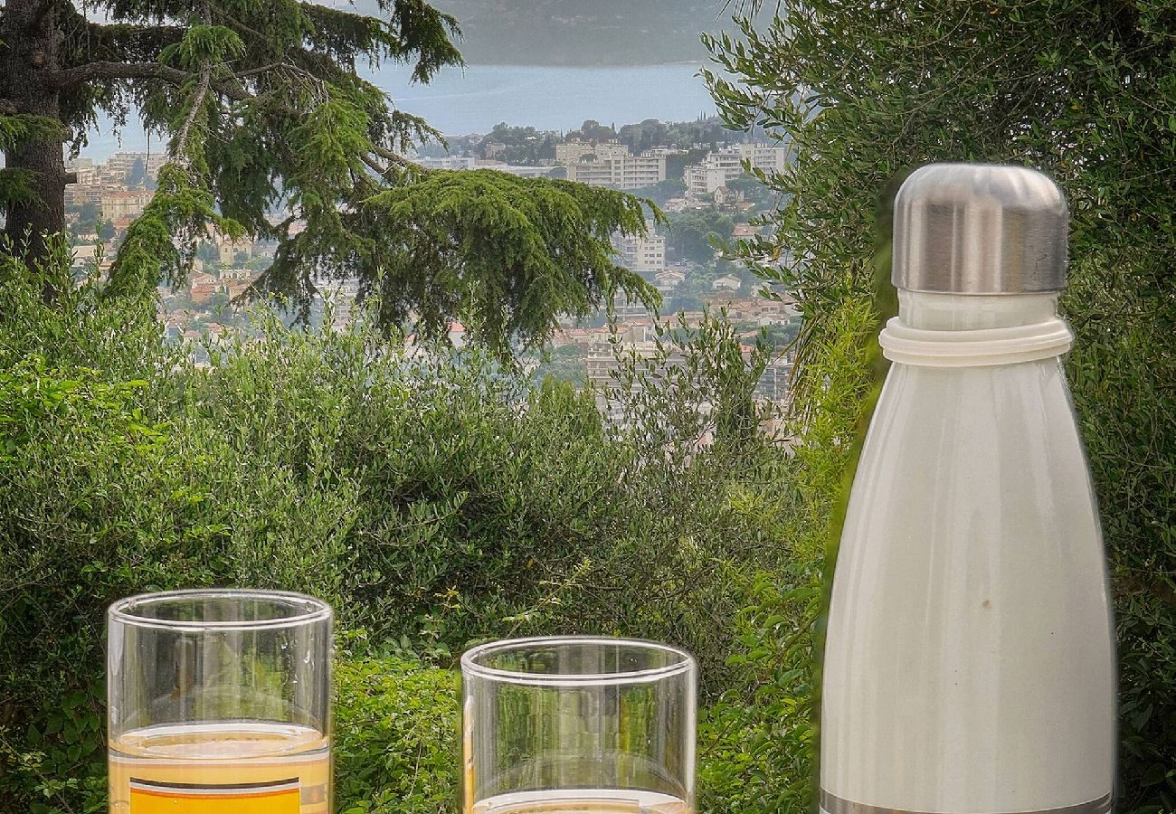 Maison à Le Cannet - FRGK Villa Hameau des Collines Pool, Tranquil