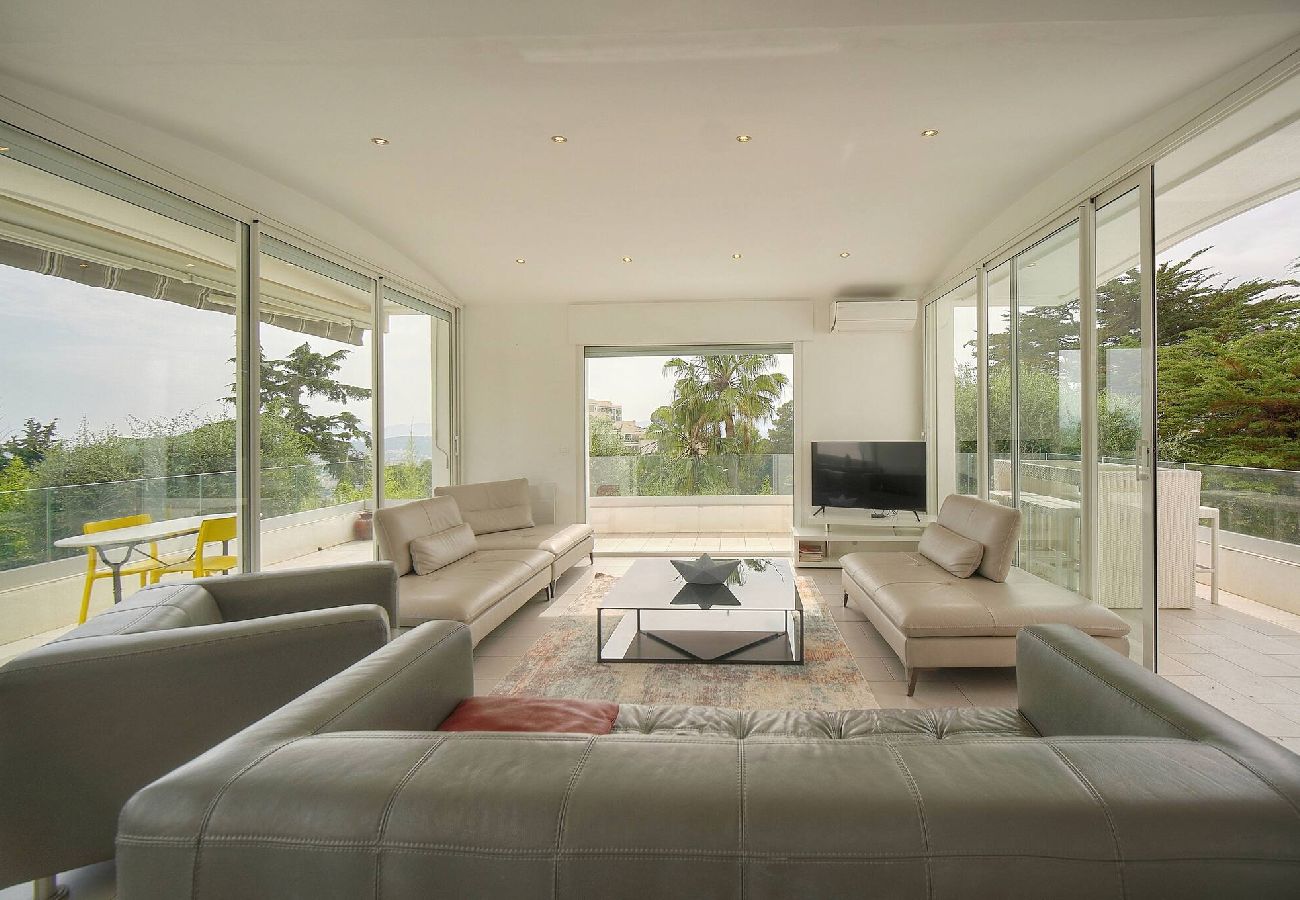 Maison à Le Cannet - FRGK Villa Hameau des Collines Pool, Tranquil