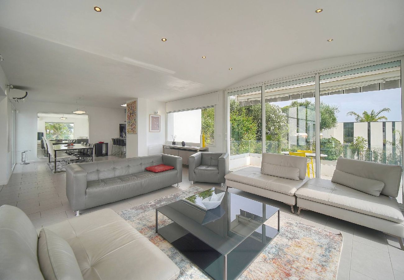 Maison à Le Cannet - FRGK Villa Hameau des Collines Pool, Tranquil