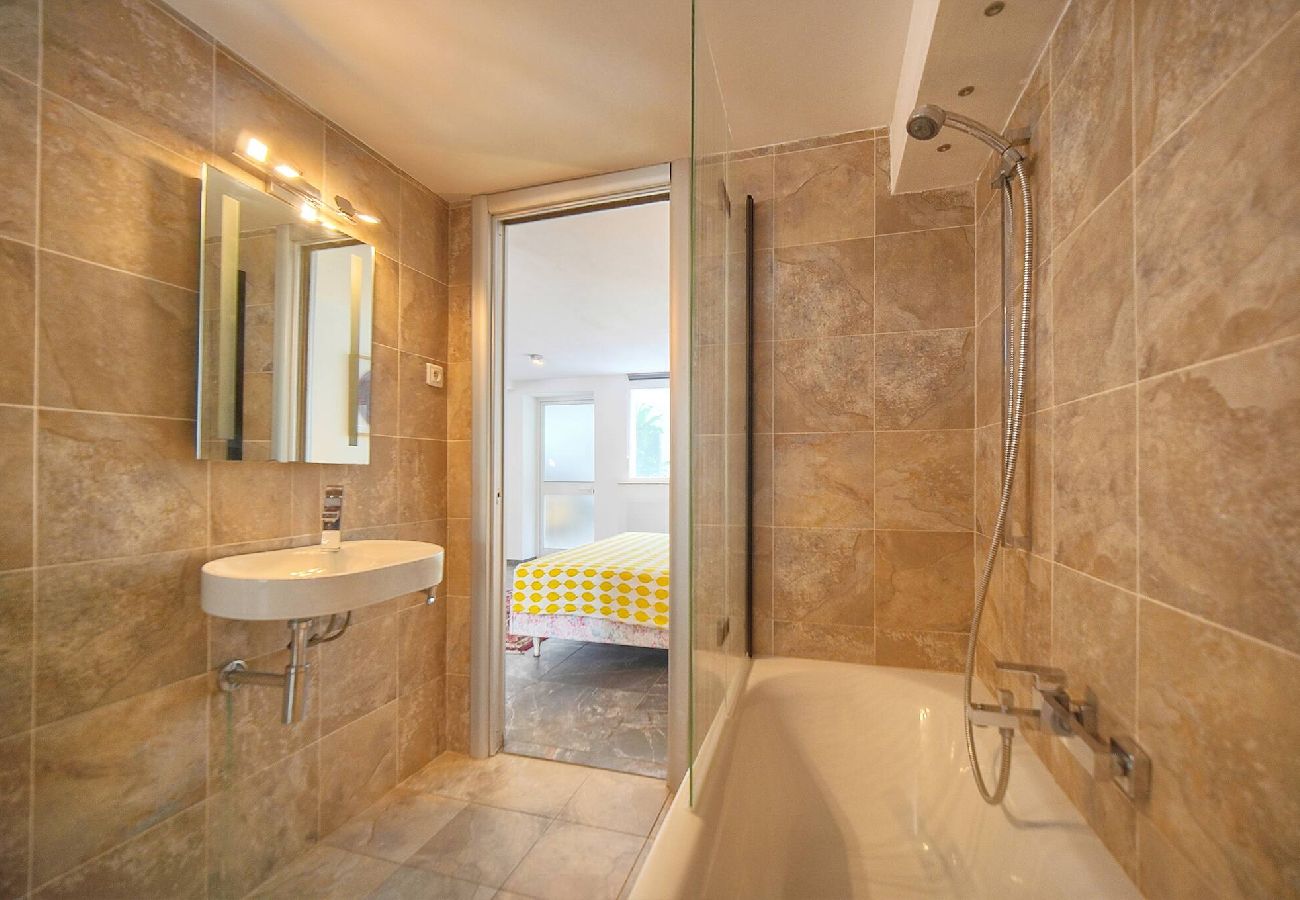 Maison à Le Cannet - FRGK Villa Hameau des Collines Pool, Tranquil