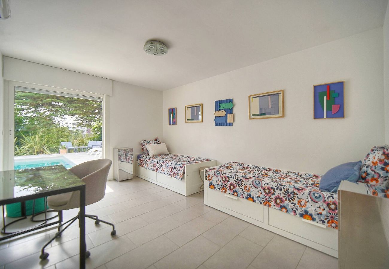 Maison à Le Cannet - FRGK Villa Hameau des Collines Pool, Tranquil