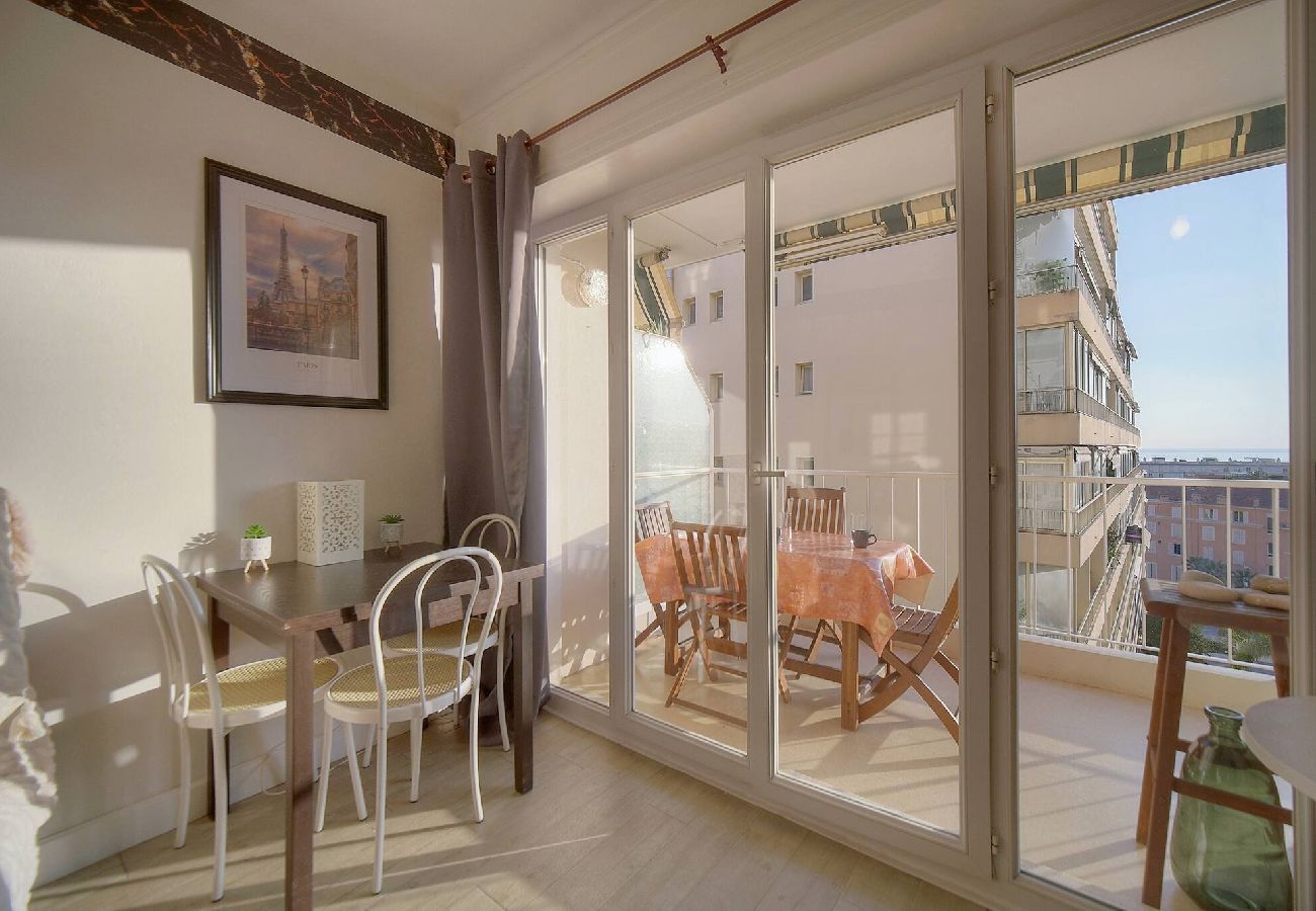 Appartement à Cannes - FRGK Fauvettes Apartment Terrace, Parking, AC & Ul