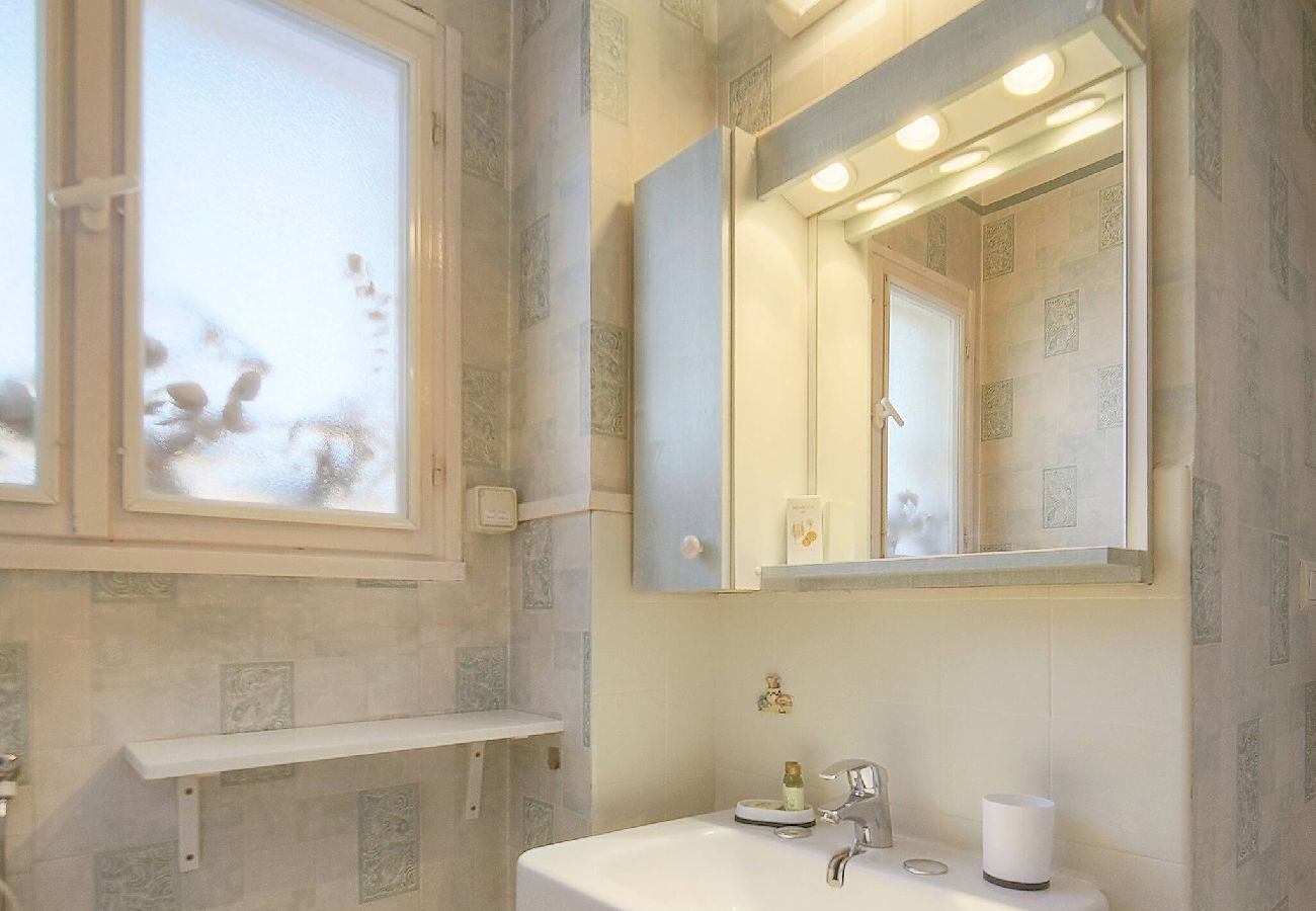 Appartement à Cannes - FRGK Fauvettes Apartment Terrace, Parking, AC & Ul