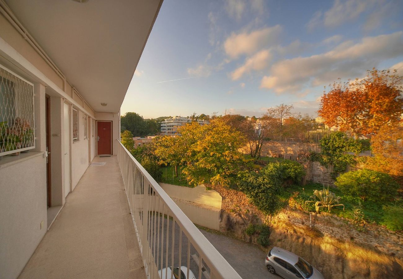 Appartement à Cannes - FRGK Fauvettes Apartment Terrace, Parking, AC & Ul