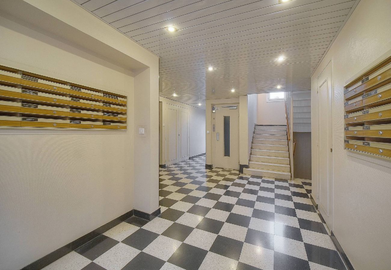 Appartement à Cannes - FRGK Fauvettes Apartment Terrace, Parking, AC & Ul