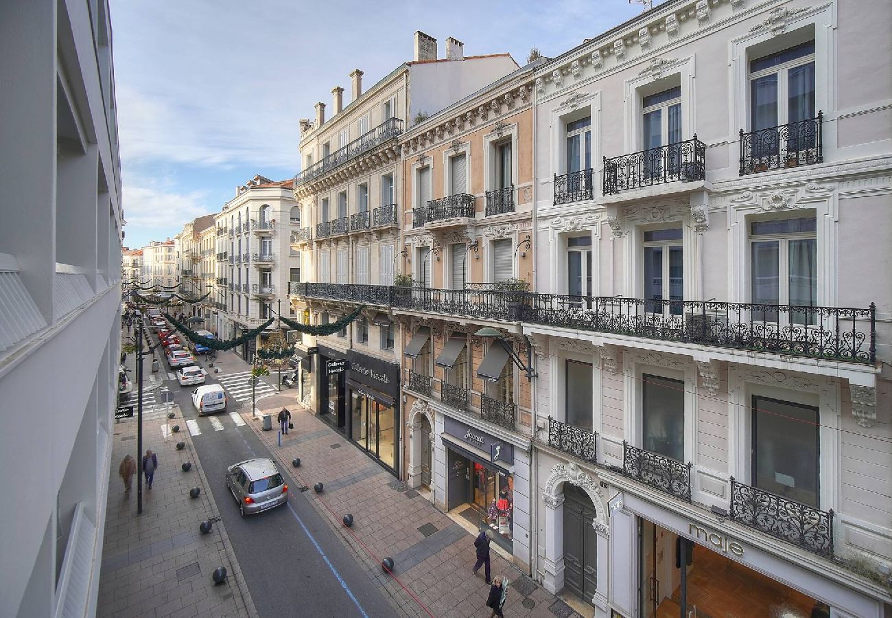 Studio à Cannes - FRGK Victoria 3 Central Cannes 1BR Terrace, AC & U